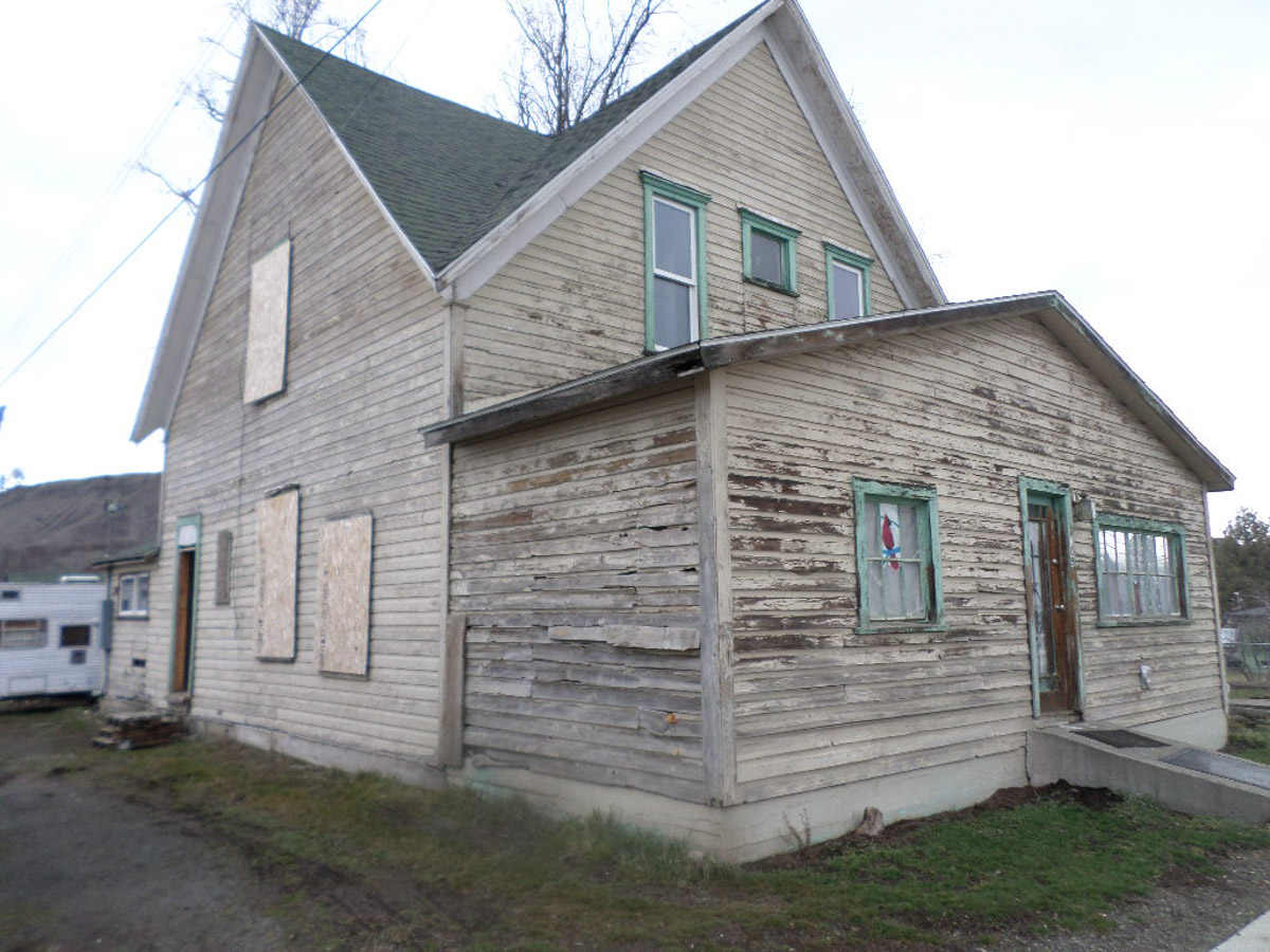 2Story On a Commercial Zone Location Wallowa Mountain Properties, Inc